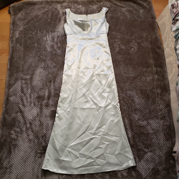 Watters and Watters Pale green dress - Picture 2 of 4